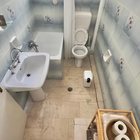 Comfort Λάρισα